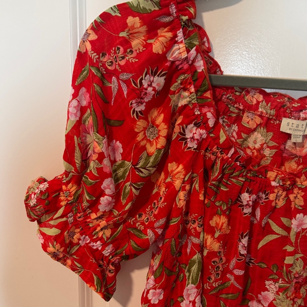 Vibrant Red Floral Women's Blouse - Picture 3 of 6